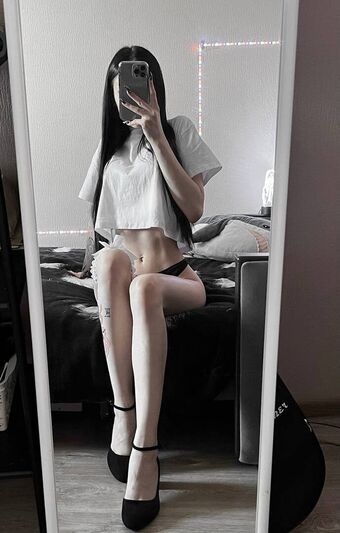3tn4 Голі Зливи OnlyFans Фото 20