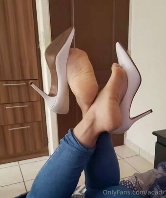 acadi Голі Зливи OnlyFans Фото 15