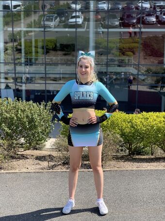 Adele Cooper Голі Зливи OnlyFans Фото 10