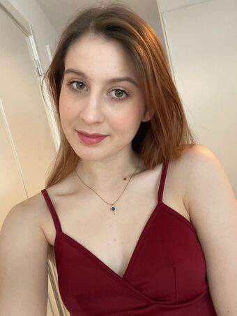 Adele Cooper Голі Зливи OnlyFans Фото 18