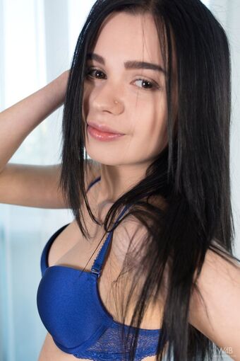 Adele Sweet Голі Зливи OnlyFans Фото 8