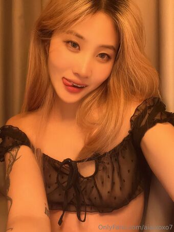 aiaixoxo7 Голі Зливи OnlyFans Фото 10
