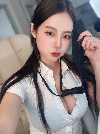 ajn2_ Голі Зливи OnlyFans Фото 35