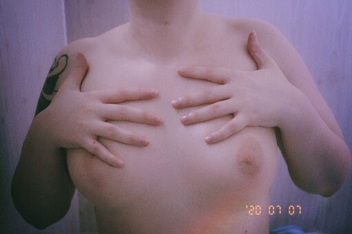 akemi013 Голі Зливи OnlyFans Фото 21