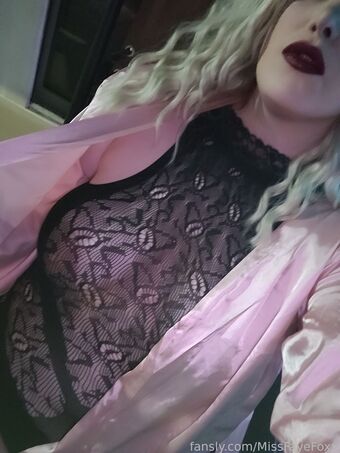 AkiFae Голі Зливи OnlyFans Фото 31