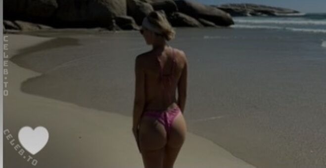 Alena Nolte Голі Зливи OnlyFans Фото 71