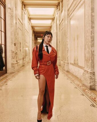 Ali Ahn Голі Зливи OnlyFans Фото 7