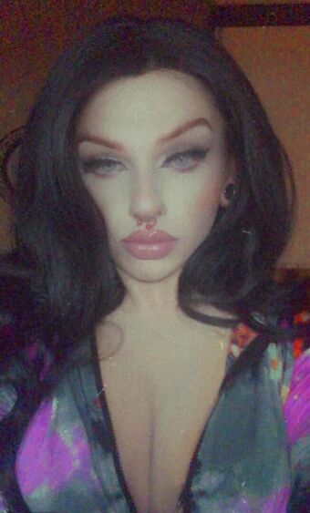 Ali Blaque Голі Зливи OnlyFans Фото 14