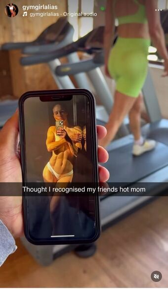 Alias Rose Голі Зливи OnlyFans Фото 3