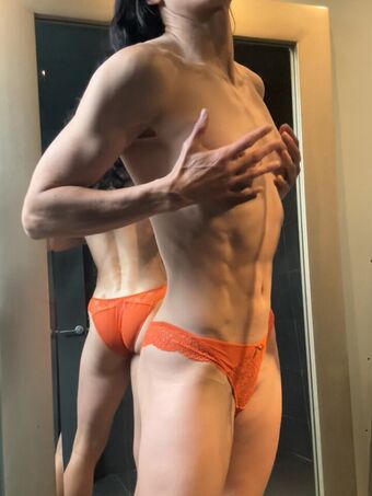 Alias Rose Голі Зливи OnlyFans Фото 5