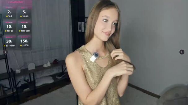 AliceMelison Голі Зливи OnlyFans Фото 11