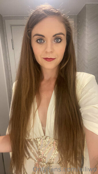 alliwo Голі Зливи OnlyFans Фото 12