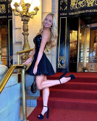 Alta Sweet Tabar Голі Зливи OnlyFans Фото 4