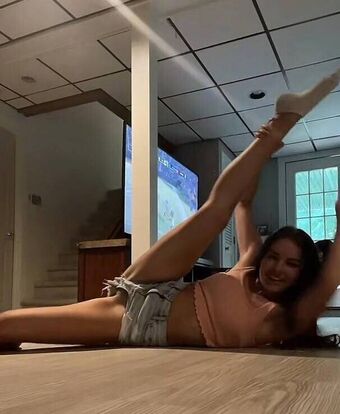amandashields Голі Зливи OnlyFans Фото 2