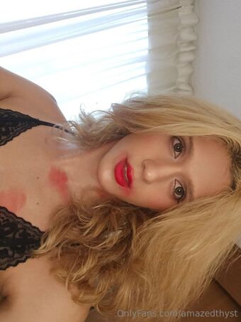 amazedthyst Голі Зливи OnlyFans Фото 20