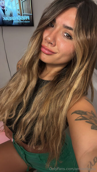 amberkeyss Голі Зливи OnlyFans Фото 39