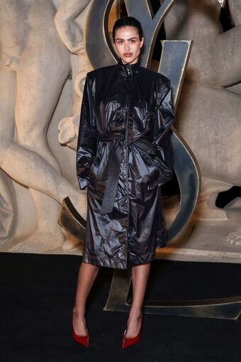 Amelia Hamlin Голі Зливи OnlyFans Фото 24