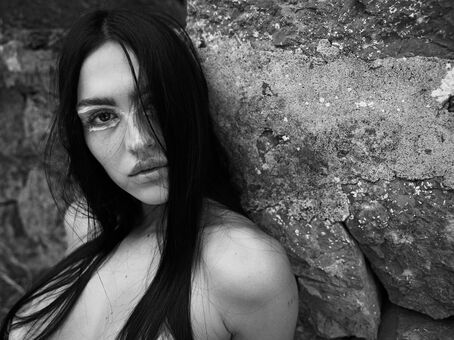 Amelia Hamlin Голі Зливи OnlyFans Фото 31