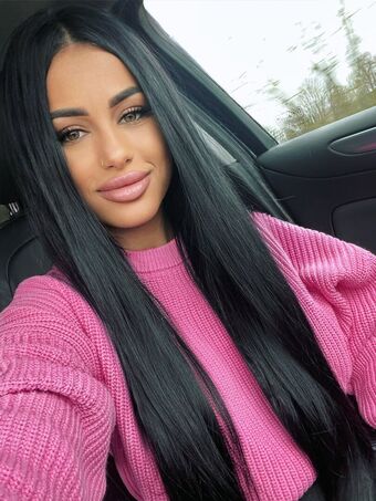 AnaKatana Голі Зливи OnlyFans Фото 44