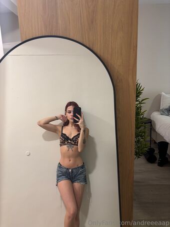 andreeeaap Голі Зливи OnlyFans Фото 23