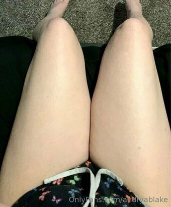 andryablake Голі Зливи OnlyFans Фото 4