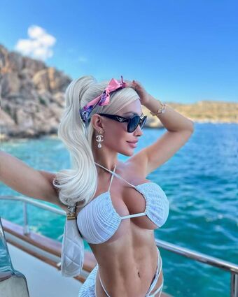 Anna Dicenzo
