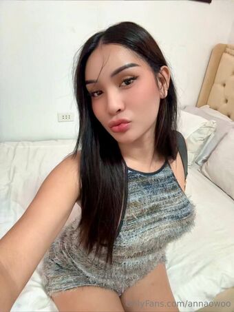 annaowoo Голі Зливи OnlyFans Фото 16