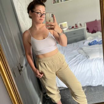 April Ro