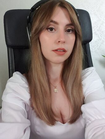 Armorra Голі Зливи OnlyFans Фото 15