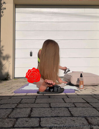 artkatanaplus Голі Зливи OnlyFans Фото 16