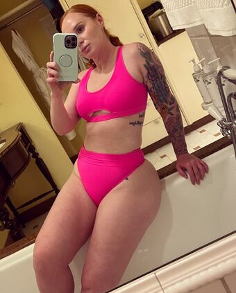 Ash.e.e Голі Зливи OnlyFans Фото 23