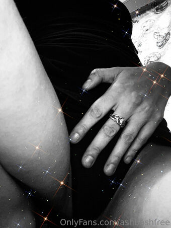 ashbashfree Голі Зливи OnlyFans Фото 13