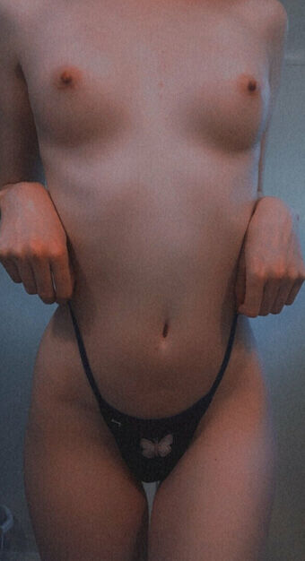 Ashbug16 Голі Зливи OnlyFans Фото 6
