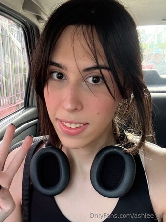 ashlee_vr