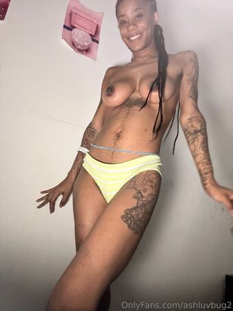 ashluvbug2 Голі Зливи OnlyFans Фото 3