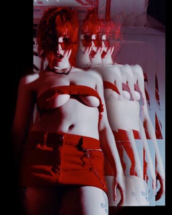 ashpit Голі Зливи OnlyFans Фото 4