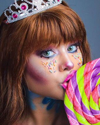 B4rbiek1ll Голі Зливи OnlyFans Фото 17