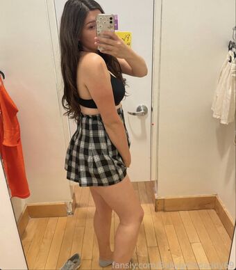 Babygirlndaddy69 Голі Зливи OnlyFans Фото 20