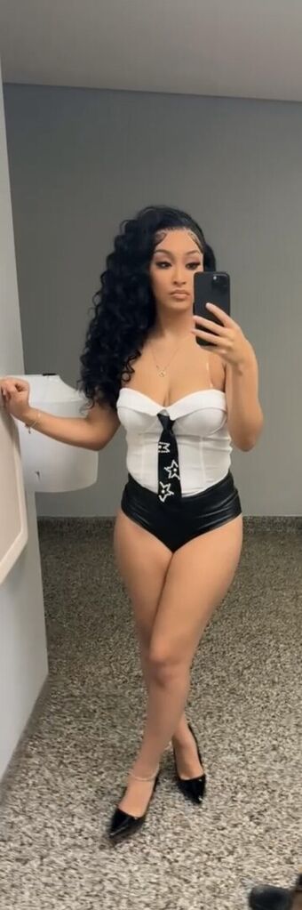 badtiminn Голі Зливи OnlyFans Фото 1