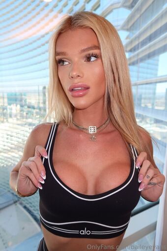 baileyevans Голі Зливи OnlyFans Фото 2