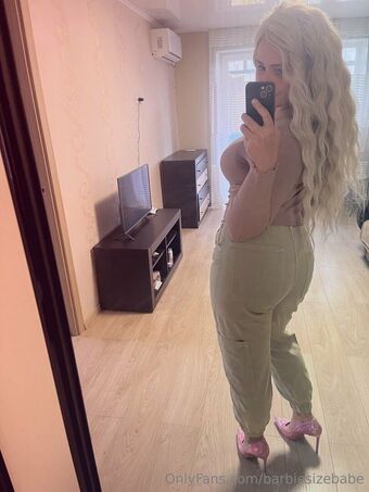 barbiesizebabe Голі Зливи OnlyFans Фото 7
