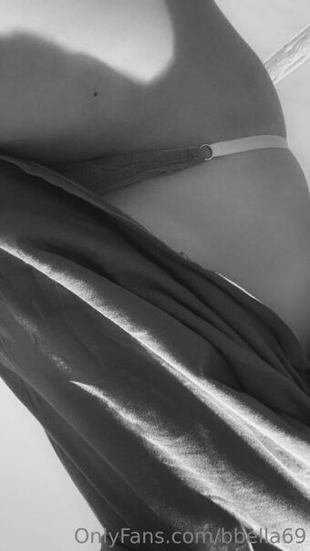 bbella69 Голі Зливи OnlyFans Фото 14