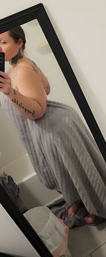 Bbw_whitwhit