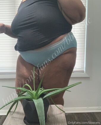 bbwcenc Голі Зливи OnlyFans Фото 9