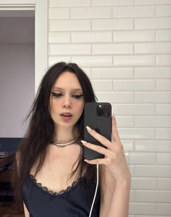 Becarol Голі Зливи OnlyFans Фото 8