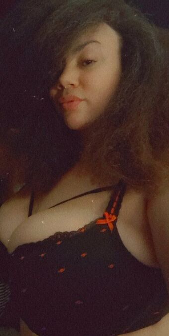 Beigewunder Голі Зливи OnlyFans Фото 13