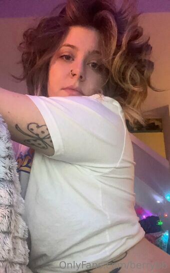 berrybb Голі Зливи OnlyFans Фото 8