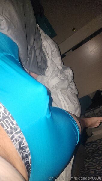 bigdaddy0088 Голі Зливи OnlyFans Фото 9