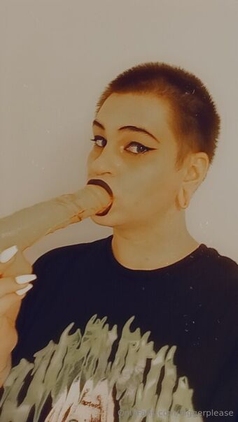 biggerplease Голі Зливи OnlyFans Фото 21