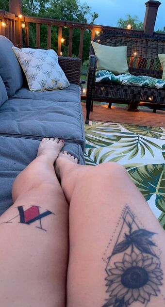 Bitesizedmeg Голі Зливи OnlyFans Фото 35